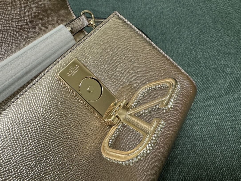 Va1e*ntin0 top handle bag